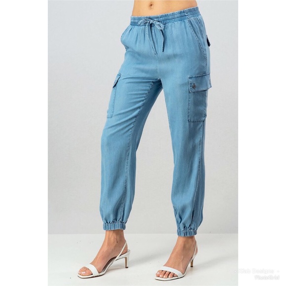 ❤️LAST Utility Drawstring Joggers in Chambray Blue - Picture 4 of 6